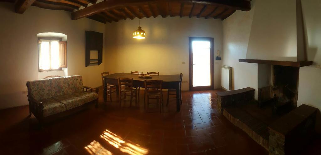 Agriturismo La Cella Villa อาเรซโซ ภายนอก รูปภาพ