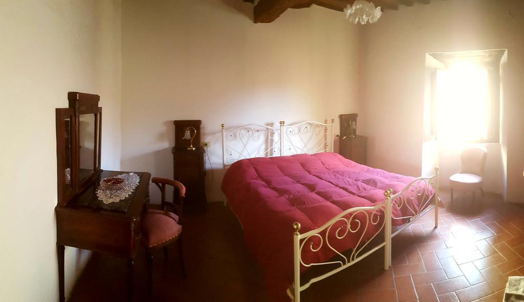 Agriturismo La Cella Villa อาเรซโซ ภายนอก รูปภาพ